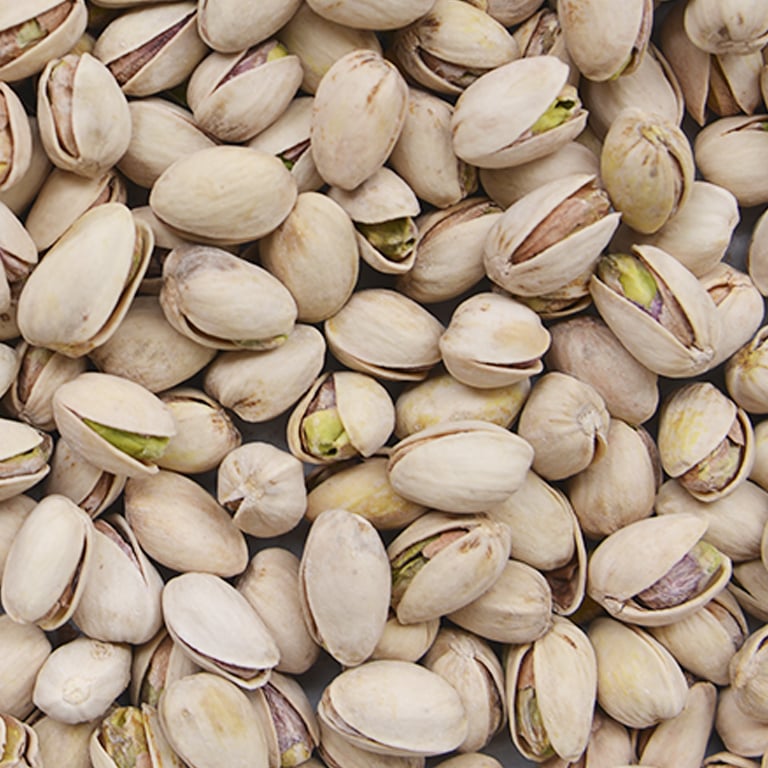 Pistachos con cáscara salado